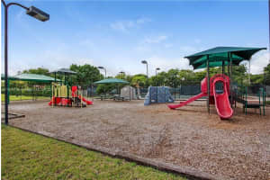 11948 Glenmore Dr Coral Springs, FL 33071 - MLS#A11876188