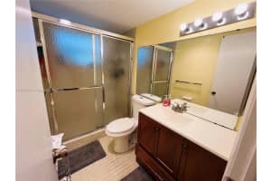 4650 Washington St 310, Hollywood, FL 33021 - MLS#A11876226
