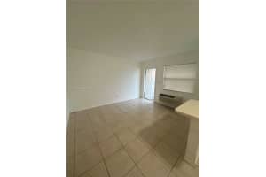 1119 NE 15th St 2, Fort Lauderdale, FL 33304 - MLS#A11876227