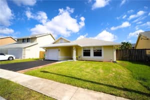 12265 NW 32nd Mnr, Sunrise, FL 33323 - MLS#A11876238