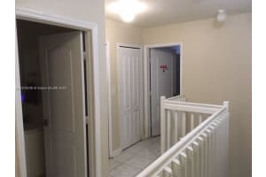 7060 Nw 177th St 205-12, Hialeah