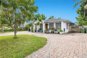 690 Nw 18th St Homestead, FL 33030 - MLS#A11876255