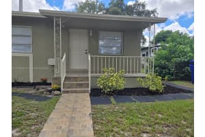 6400 Meade St Hollywood, FL 33024 - MLS#A11876309