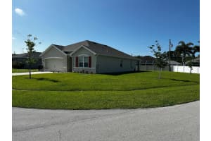 2098 Sw Altman Ave Port Saint Lucie, FL 34953 - MLS#A11876329