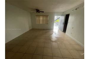 7105 W 13th Ave 102, Hialeah, FL 33014 - MLS#A11876336