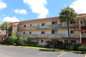 1080 Del Lago Cir 202 Sunrise, FL 33313 - MLS#A11876354
