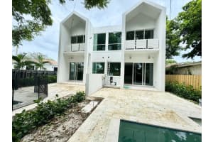 5728 Nw 5th Court Th-2 Miami, FL 33127 - MLS#A11876379