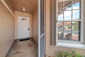 9906 Malvern Dr, Tamarac, FL 33321 - MLS#A11876383