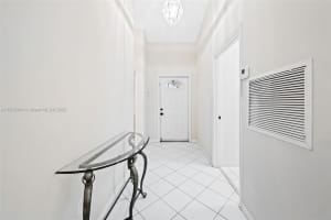 9906 Malvern Dr, Tamarac, FL 33321 - MLS#A11876383