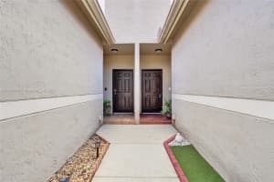 1210 Sorrento Dr 1210 Weston, FL 33326 - MLS#A11876403