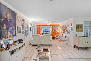 49 Majorca Ave 203 Coral Gables, FL 33134 - MLS#A11876422