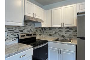 3660 Ne 11th Ave 2 Oakland Park, FL 33334 - MLS#A11876441