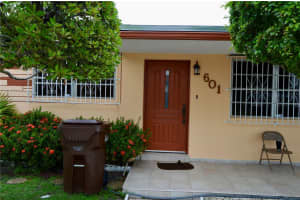 601 E 33rd St Hialeah, FL 33013 - MLS#A11876465