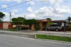 601 E 33rd St Hialeah, FL 33013 - MLS#A11876465