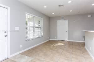 5819 Wilson St Hollywood, FL 33021 - MLS#A11876474