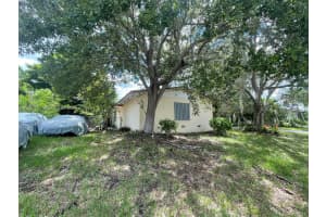 15741 Sw 99th Ave Miami, FL 33157 - MLS#A11876476