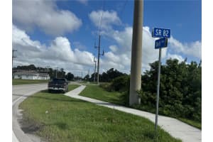 861 Barcia Lehigh Acres, FL 33974 - MLS#A11876484