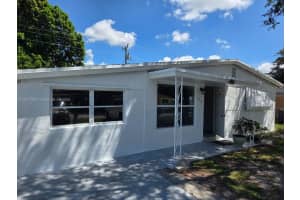 5641 Simms St Hollywood, FL 33021 - MLS#A11876489