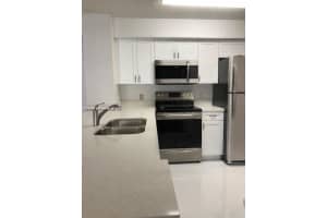 650 S Park Rd 28-5 Hollywood, FL 33021 - MLS#A11876494