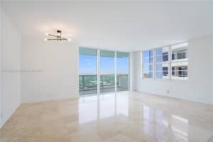 5101 Collins Ave 14b Miami Beach, FL 33140 - MLS#A11876502