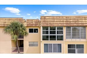8345 Sunrise Lakes Blvd 306 Sunrise, FL 33322 - MLS#A11876523