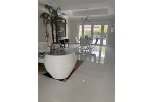 15022 SW 30th St, Miami, FL 33185, Sold 10/28/25