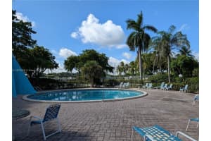 5935 Del Lago Cir 307, Sunrise