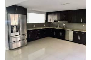 20381 Ne 30th Ave 206-7, Aventura