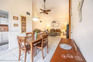 7135 W Sunrise Blvd 7135 Plantation, FL 33313 - MLS#A11876586