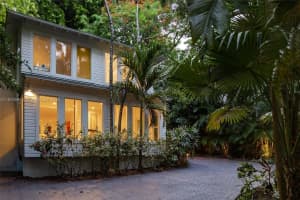 4286 S Douglas Rd Miami, FL 33133 - MLS#A11876595