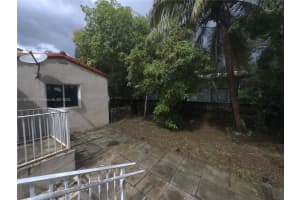 1042 Ne 95th St Miami Shores, FL 33138 - MLS#A11876646
