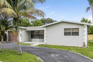 5011 Nw 17th St 0 Lauderhill, FL 33313 - MLS#A11876707