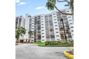 17011 N Bay Rd 805 Sunny Isles Beach, FL 33160 - MLS#A11876708