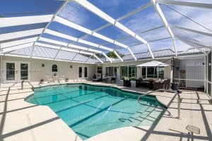1015 Treasure Ln Vero Beach, FL 32963 - MLS#A11876736
