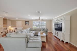 1015 Treasure Ln Vero Beach, FL 32963 - MLS#A11876736