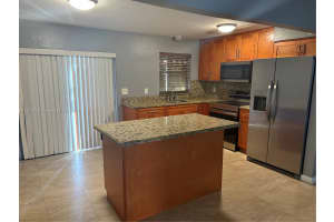 MLS# A11876745, Hollywood, Florida 33020