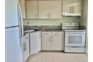 4200 Nw 3rd Ct 334 Plantation, FL 33317 - MLS#A11876762