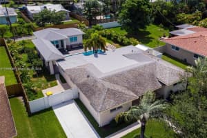 235 Se 6th St, Dania Beach