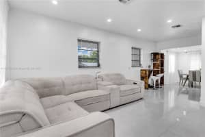 11861 Sw 187th Ter Miami, FL 33177 - MLS#A11876829
