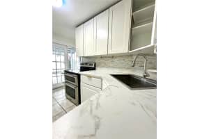 4161 Sw 56th Ter 1 Davie, FL 33314 - MLS#A11876888