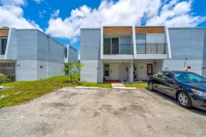 6306 Moseley St 1, Hollywood