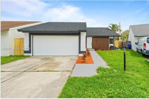 1701 Sw 86th Ter, Miramar