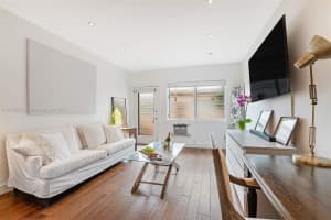 1050 Pennsylvania Ave 29 Miami Beach, FL 33139 - MLS#A11876927