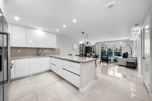 2301 Collins Ave 303 Miami Beach, FL 33139 - MLS#A11876947
