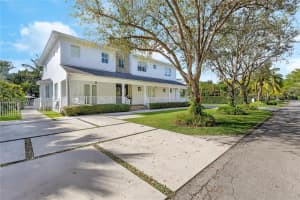 9460 Sw 69th Ave Pinecrest, FL 33156 - MLS#A11876952