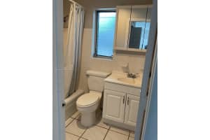 90 Isle Of Venice Dr 8 Fort Lauderdale, FL 33301 - MLS#A11876960
