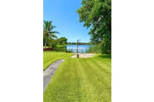 2920 Nw 179th St Miami Gardens, FL 33056 - MLS#A11876961