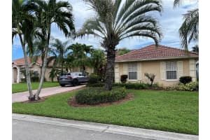 415 Nw Dover Ct Port Saint Lucie, FL 34983 - MLS#A11876987