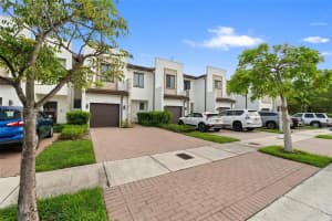 403 Ne 212th St Miami, FL 33179 - MLS#A11876990