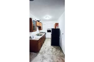 7800 Byron Ave 5 Miami Beach, FL 33141 - MLS#A11877015